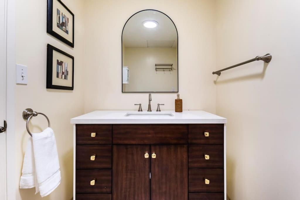 Stylish With Ocean & Views San Diego